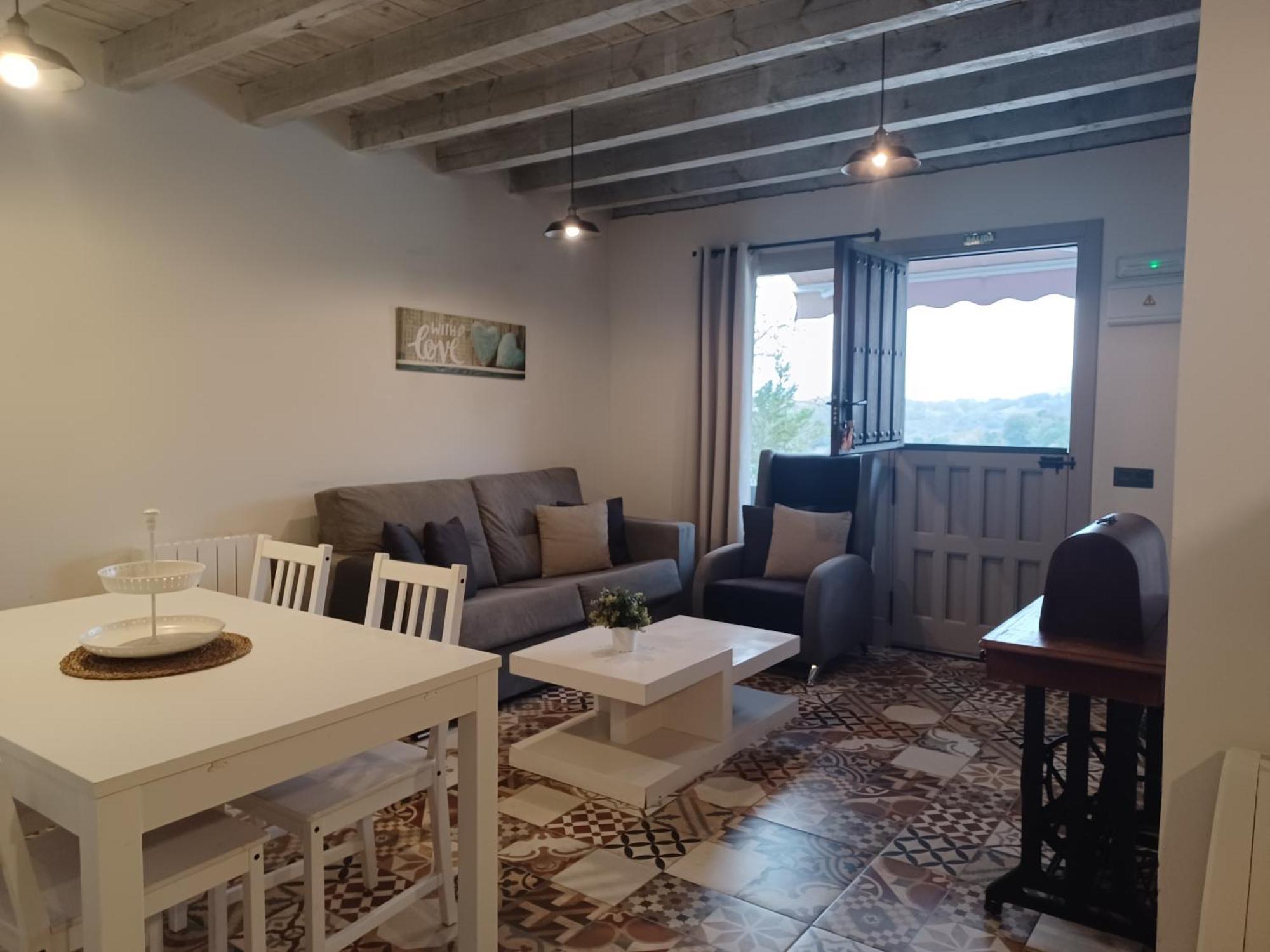 Apartamentos El Llanin Onís Δωμάτιο φωτογραφία