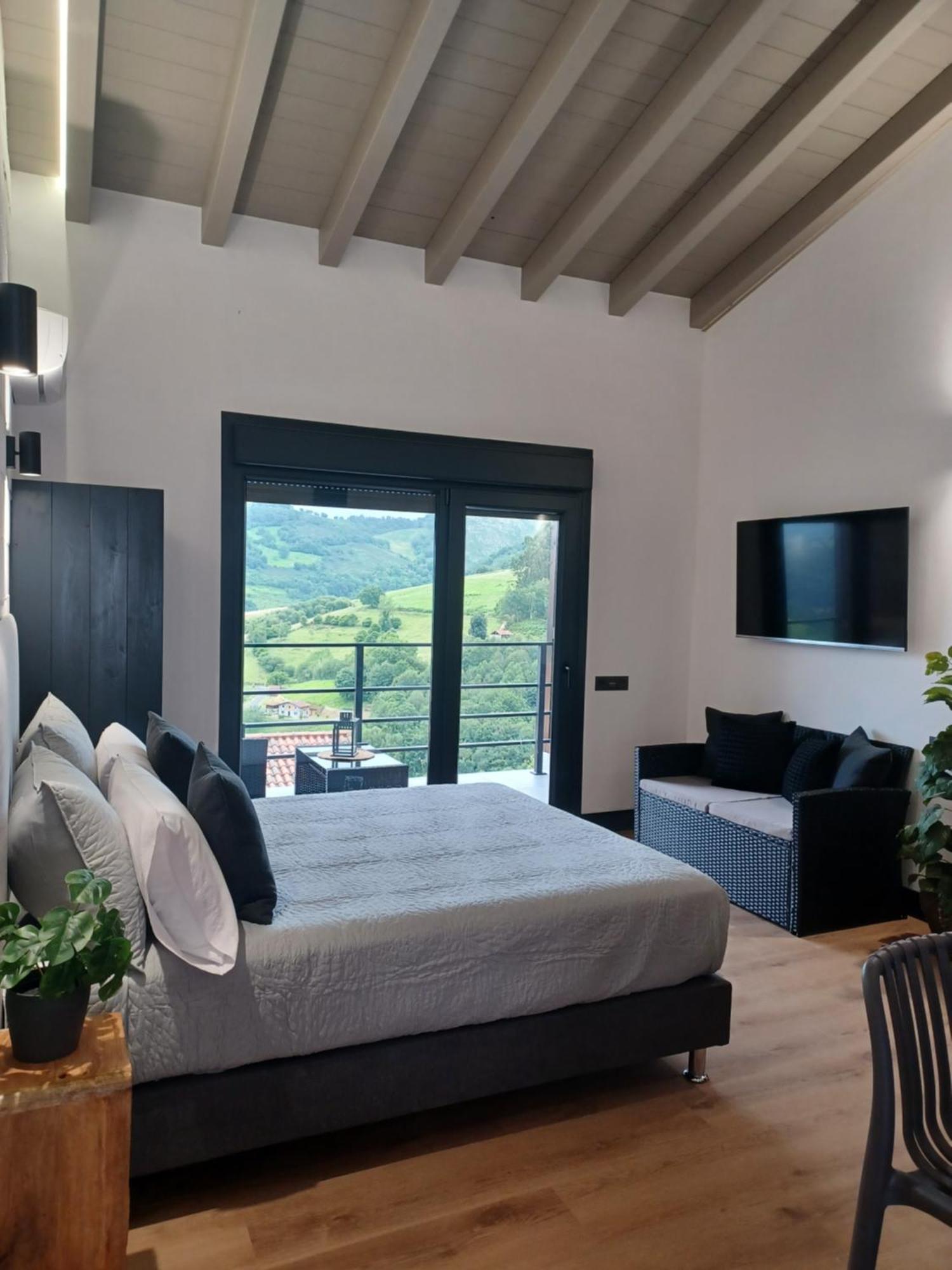 Apartamentos El Llanin Onís Εξωτερικό φωτογραφία