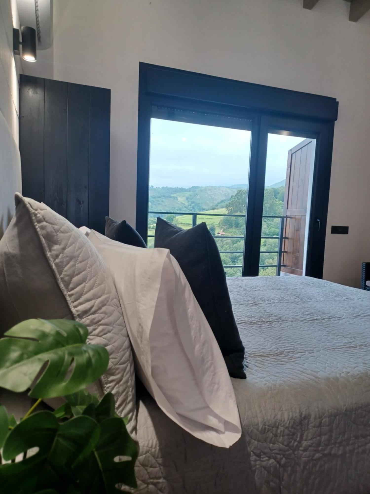Apartamentos El Llanin Onís Εξωτερικό φωτογραφία